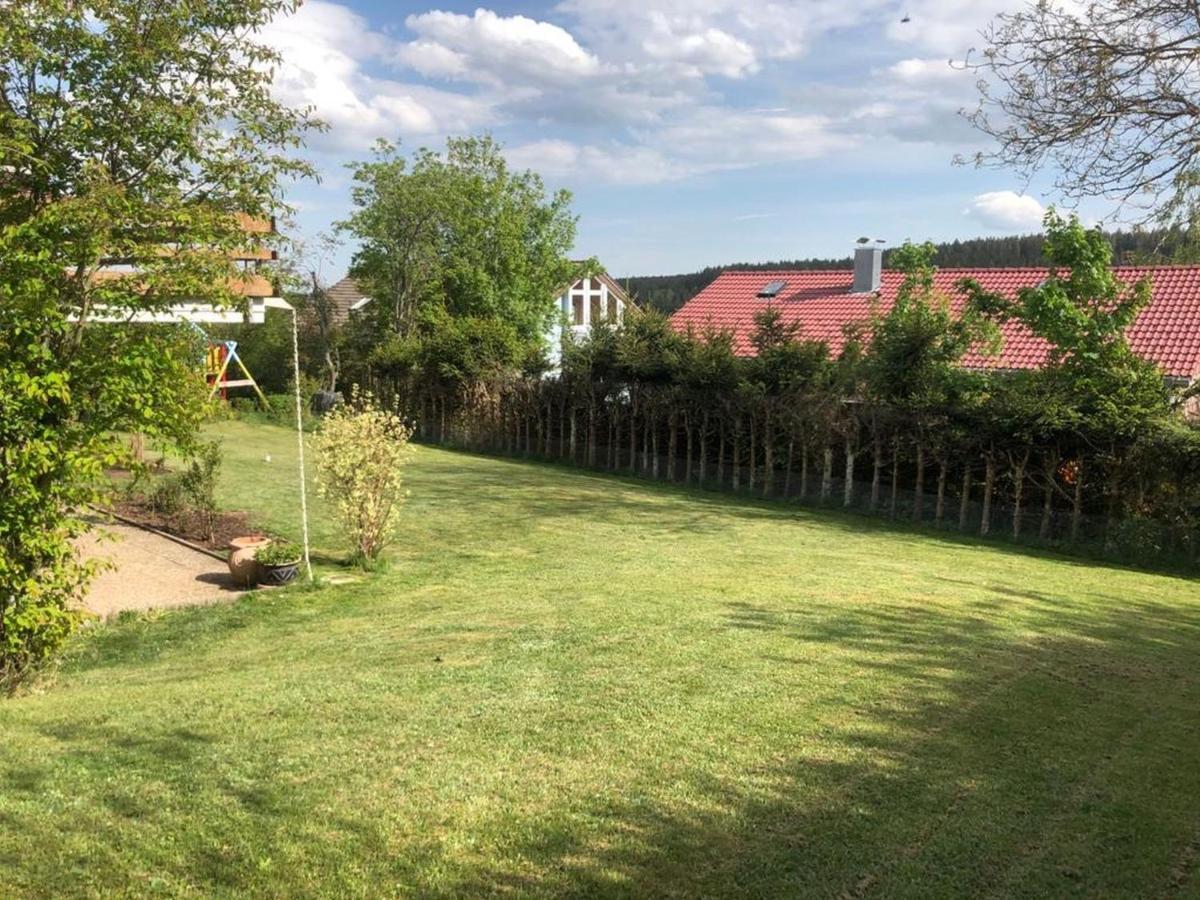 Schwarzwaldhirsch Apartamento Unterkirnach Exterior foto